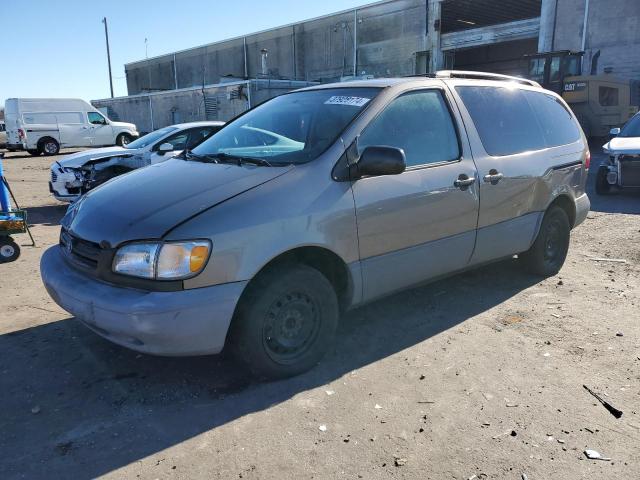 4T3ZF13C7XU127187 | 1999 Toyota sienna le