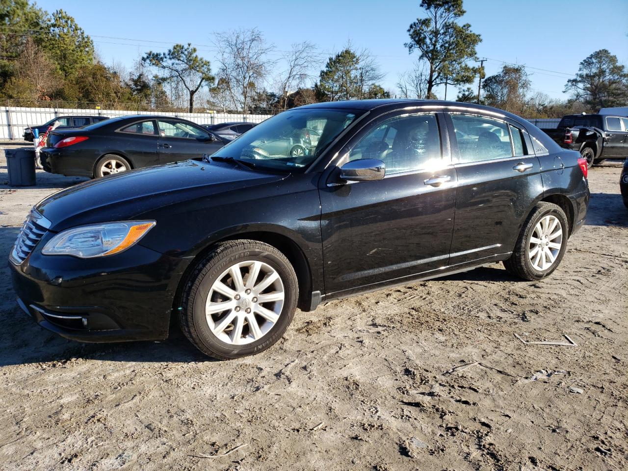 2014 Chrysler 200 Limited vin: 1C3CCBCG1EN187255