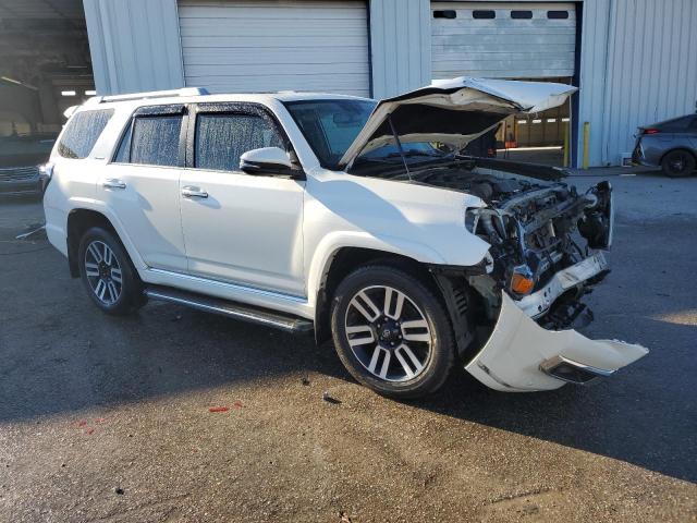 Vin: jtebu5jr7j5597476, lot: 37678744, toyota 4runner sr5/sr5 premium 20184
