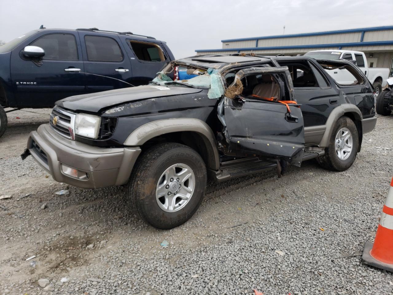 Lot #2383770199 2000 TOYOTA 4RUNNER LI