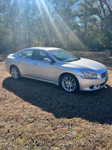 2010 Nissan Maxima S