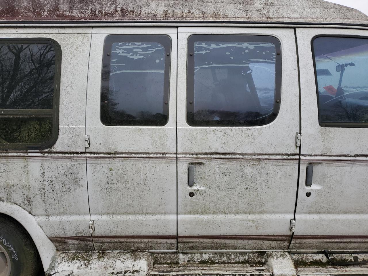 1FDEE14N8RHB86335 1994 Ford Econoline E150 Van