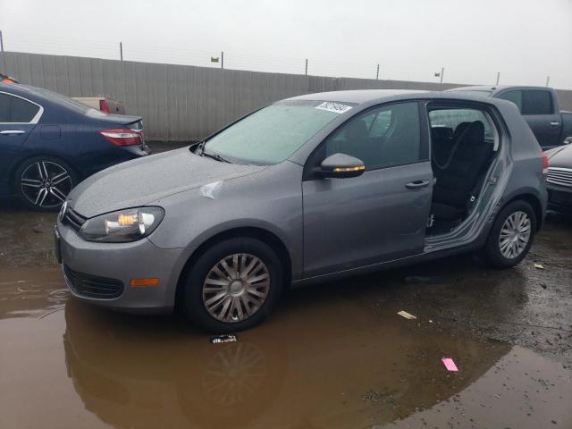 2013 Volkswagen Golf 