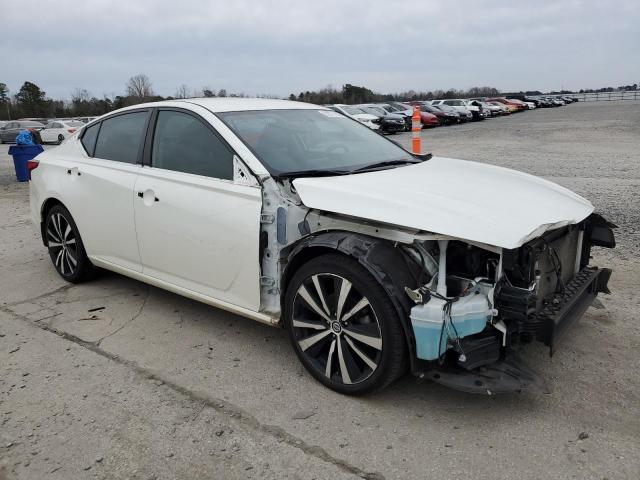 1N4BL4CV9KC213213 | 2019 NISSAN ALTIMA SR