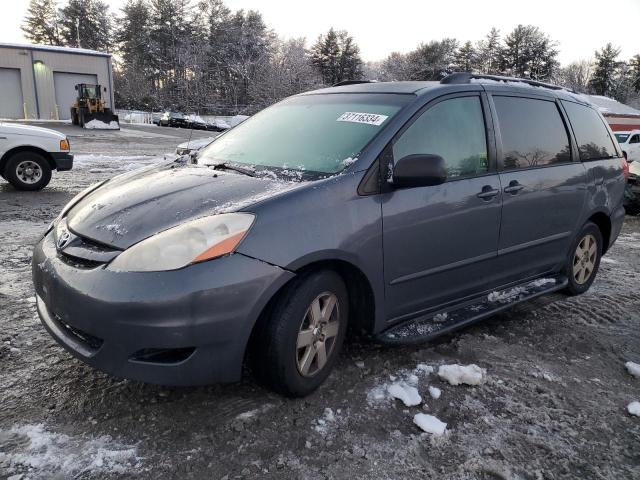 2009 Toyota Sienna CE