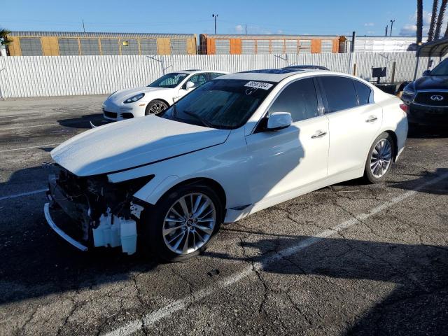 2018 INFINITI Q50 LUXE