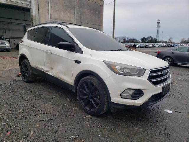 1FMCU9G98HUE30711 | 2017 FORD ESCAPE SE