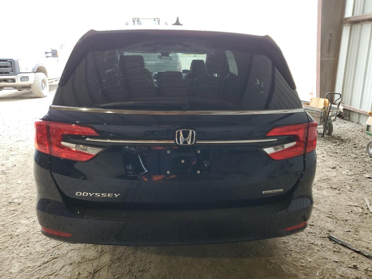 VIN: 5FNRL6H86MB040568 2021 HONDA ODYSSEY
