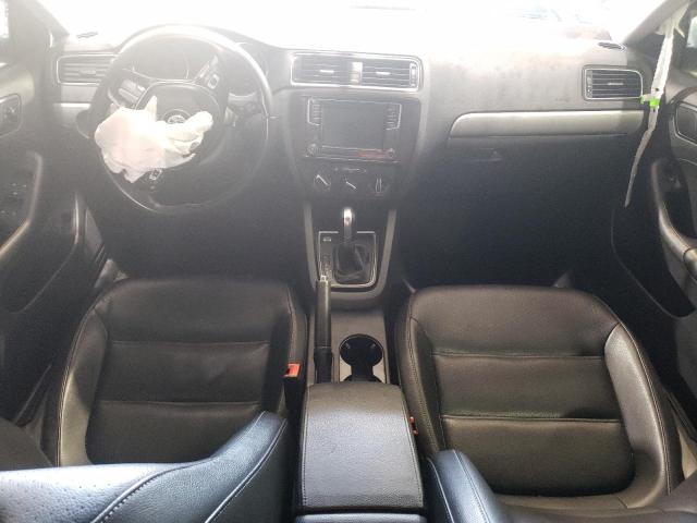 2018 VOLKSWAGEN JETTA SE - 3VWDB7AJ5JM261339
