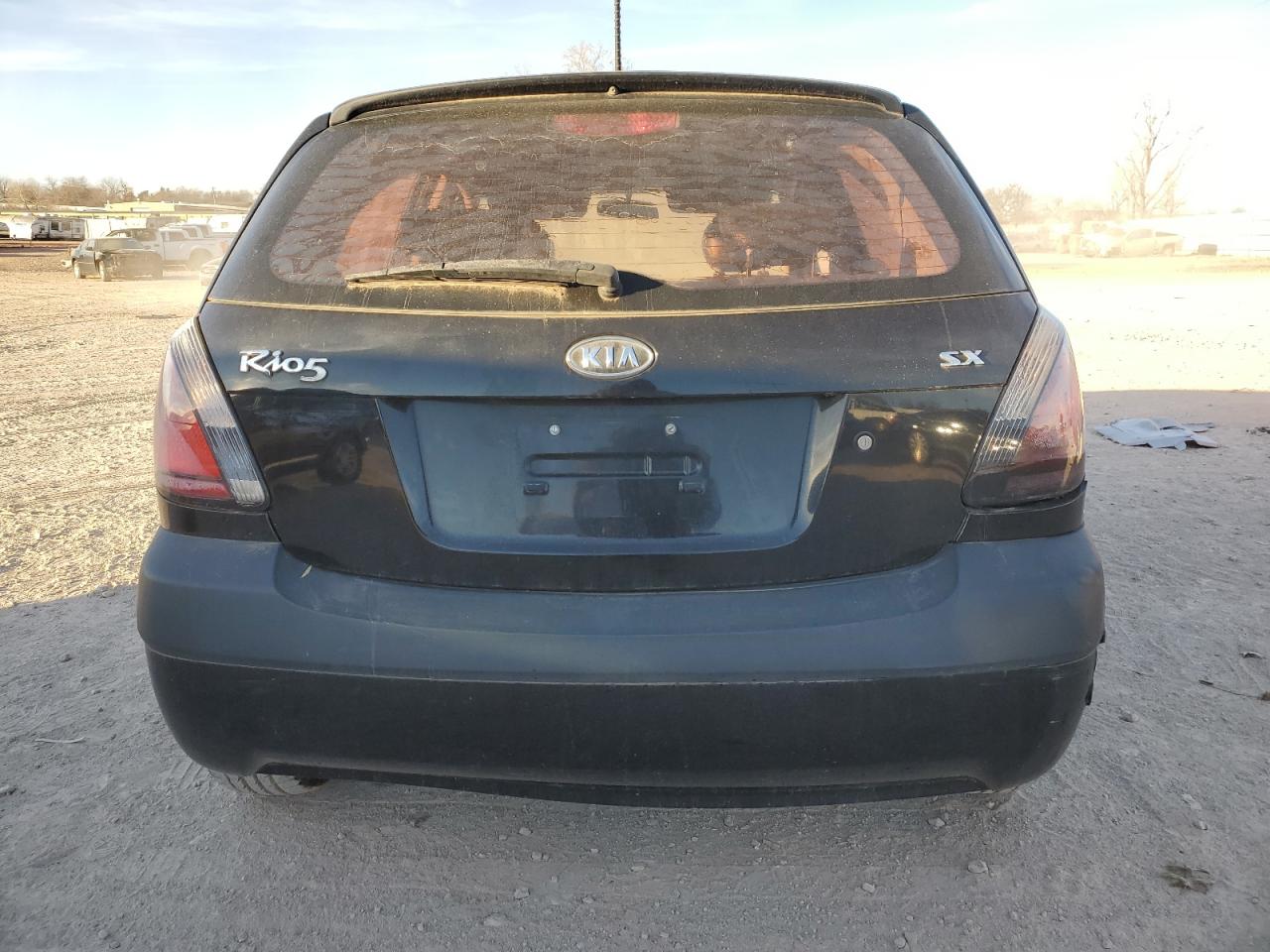 KNADE243496587443 2009 Kia Rio 5 Sx