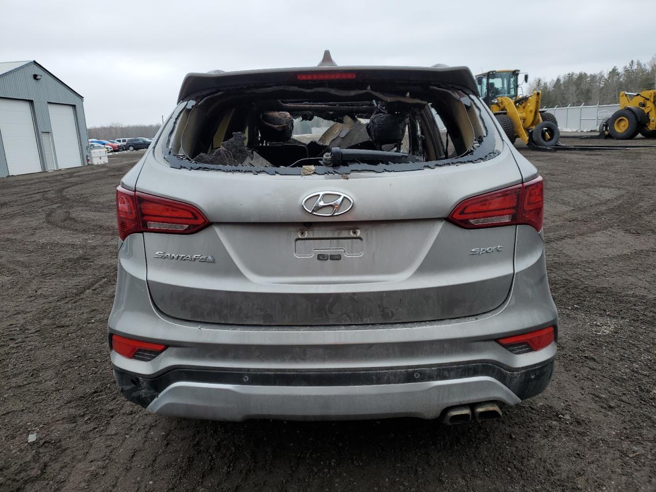 5XYZUDLA7HG464089 2017 Hyundai Santa Fe Sport