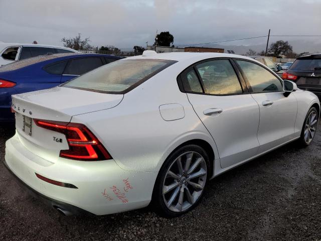 7JRA22TK3KG017233 | 2019 VOLVO S60 T6 MOM