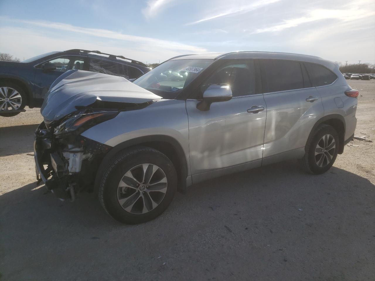 2021 Toyota Highlander Xle vin: 5TDGZRBH1MS524224