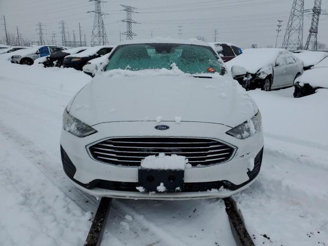 3FA6P0H7XKR104690 | 2019 Ford fusion se