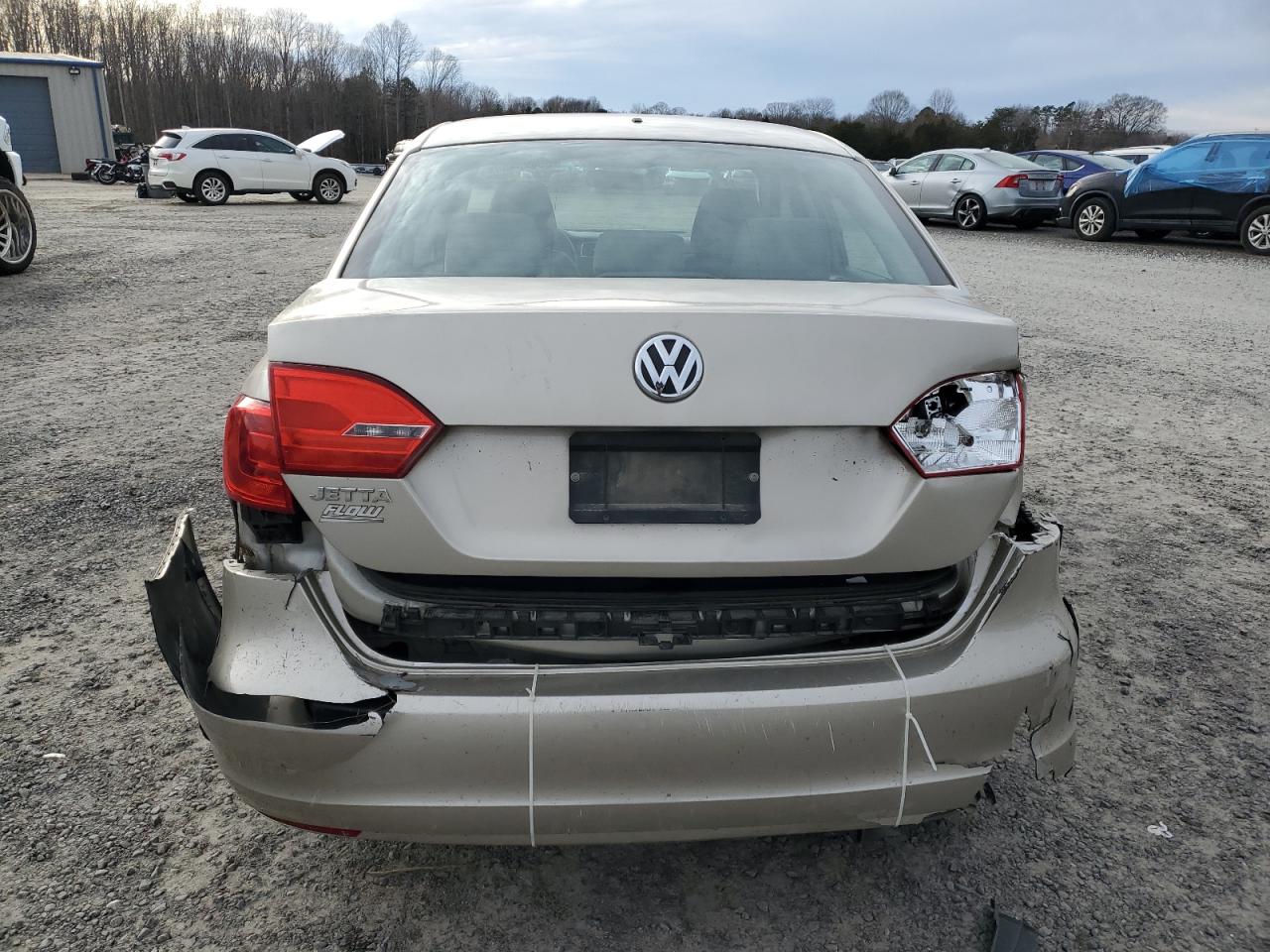 3VW2K7AJ0DM301113 2013 Volkswagen Jetta Base