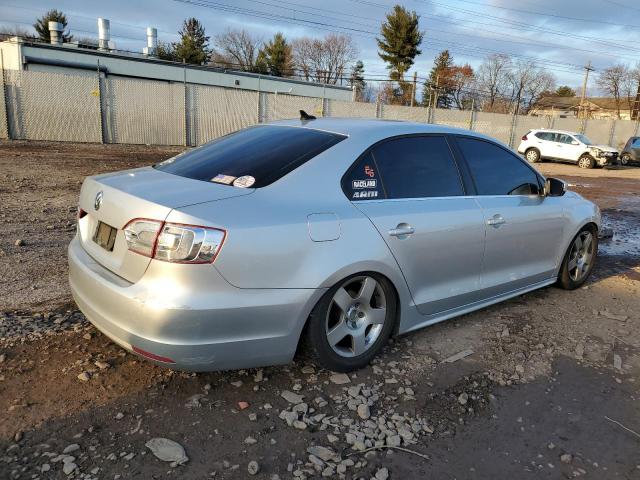 3VWB17AJ7EM410995 | 2014 VOLKSWAGEN JETTA SE