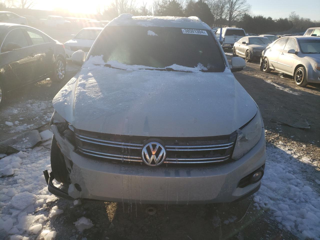 WVGAV7AX2CW551201 2012 Volkswagen Tiguan S