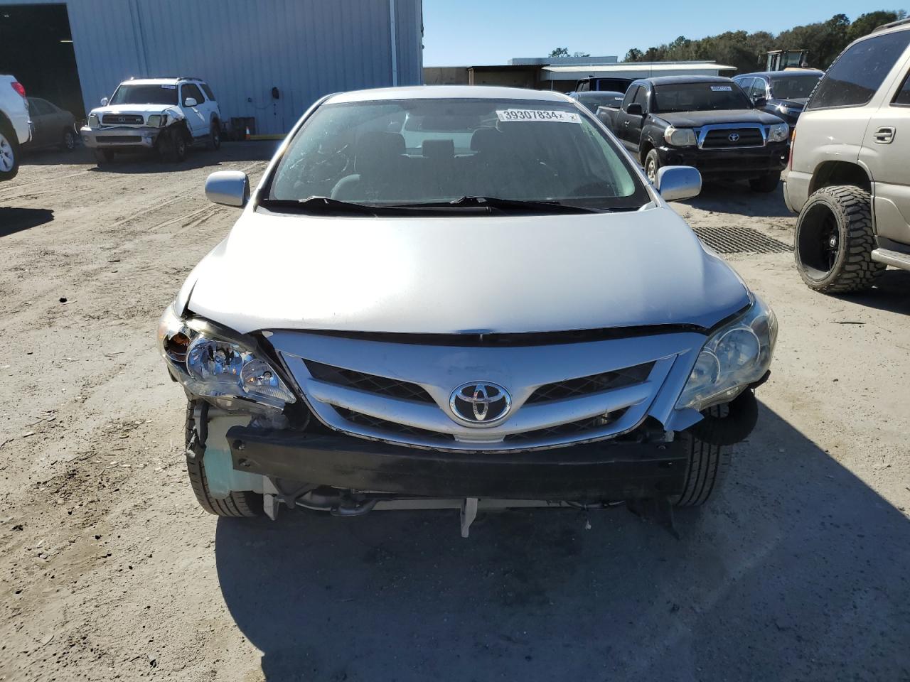 2T1BU4EE7DC002090 2013 Toyota Corolla Base