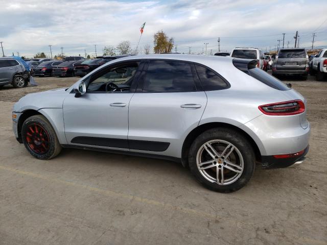 VIN WP1AA2A55JLB11780 2018 Porsche Macan no.2