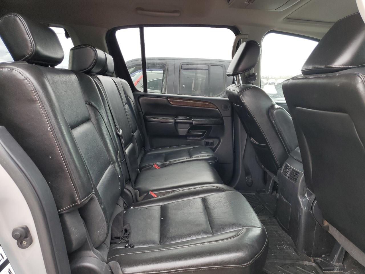 5n1aa0nc5bn600681 5N1AA0NC5BN600681 2011 Nissan Armada Sv