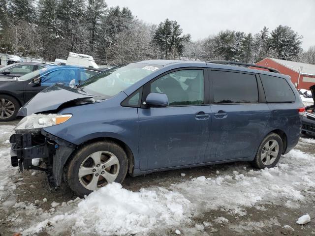 2013 Toyota Sienna LE