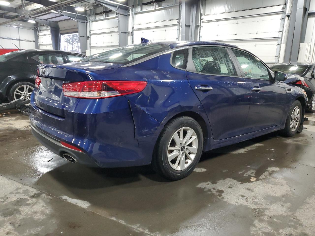 5XXGT4L37JG194173 2018 Kia Optima Lx
