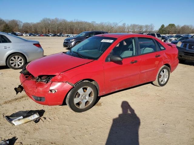Lot #2428249497 2005 FORD FOCUS ZX4 salvage car