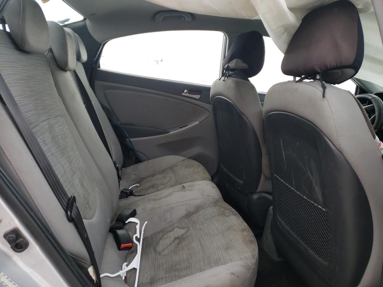 KMHCT4AE9FU875824 2015 Hyundai Accent Gls