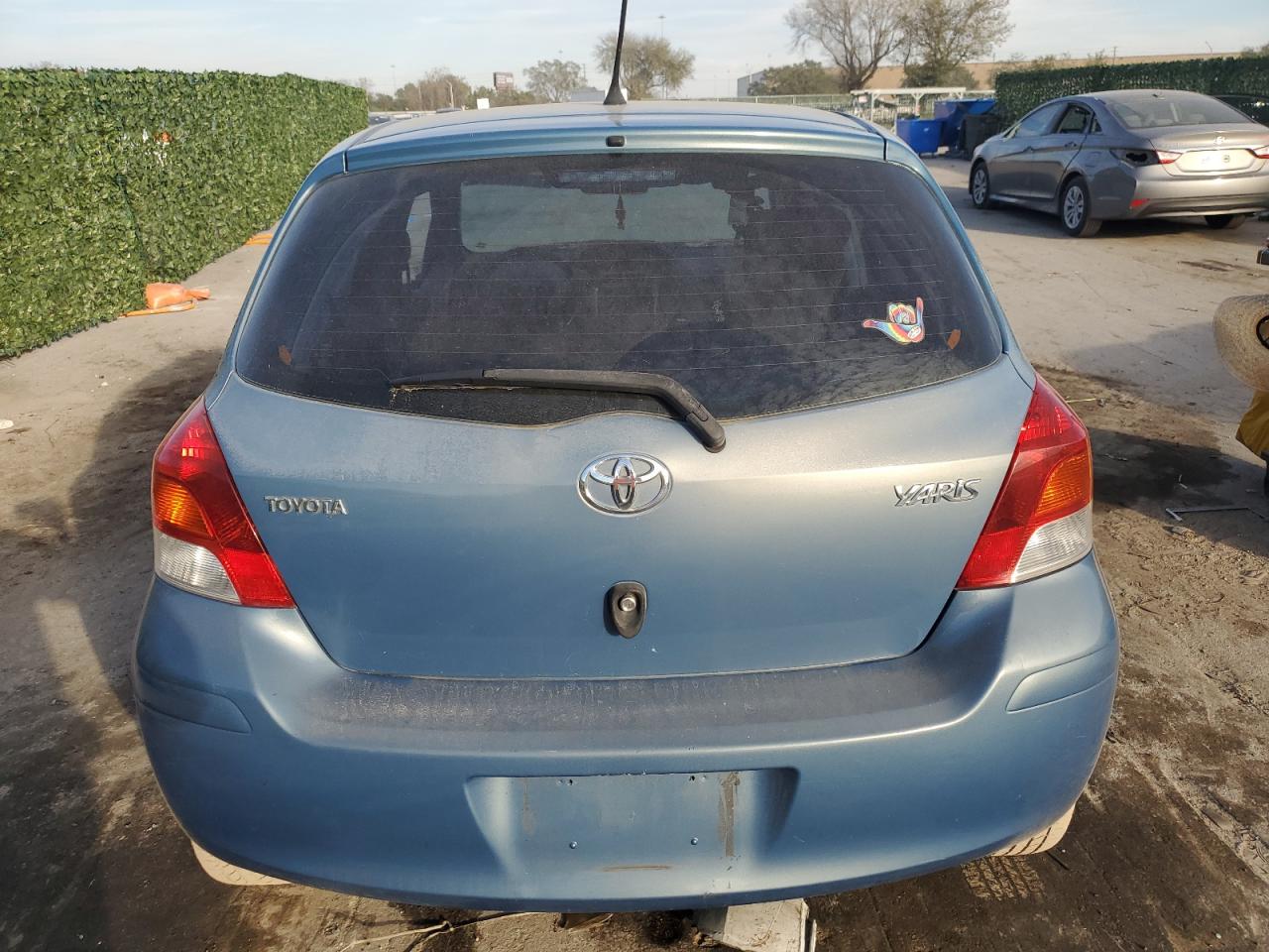 JTDKT903495242756 2009 Toyota Yaris