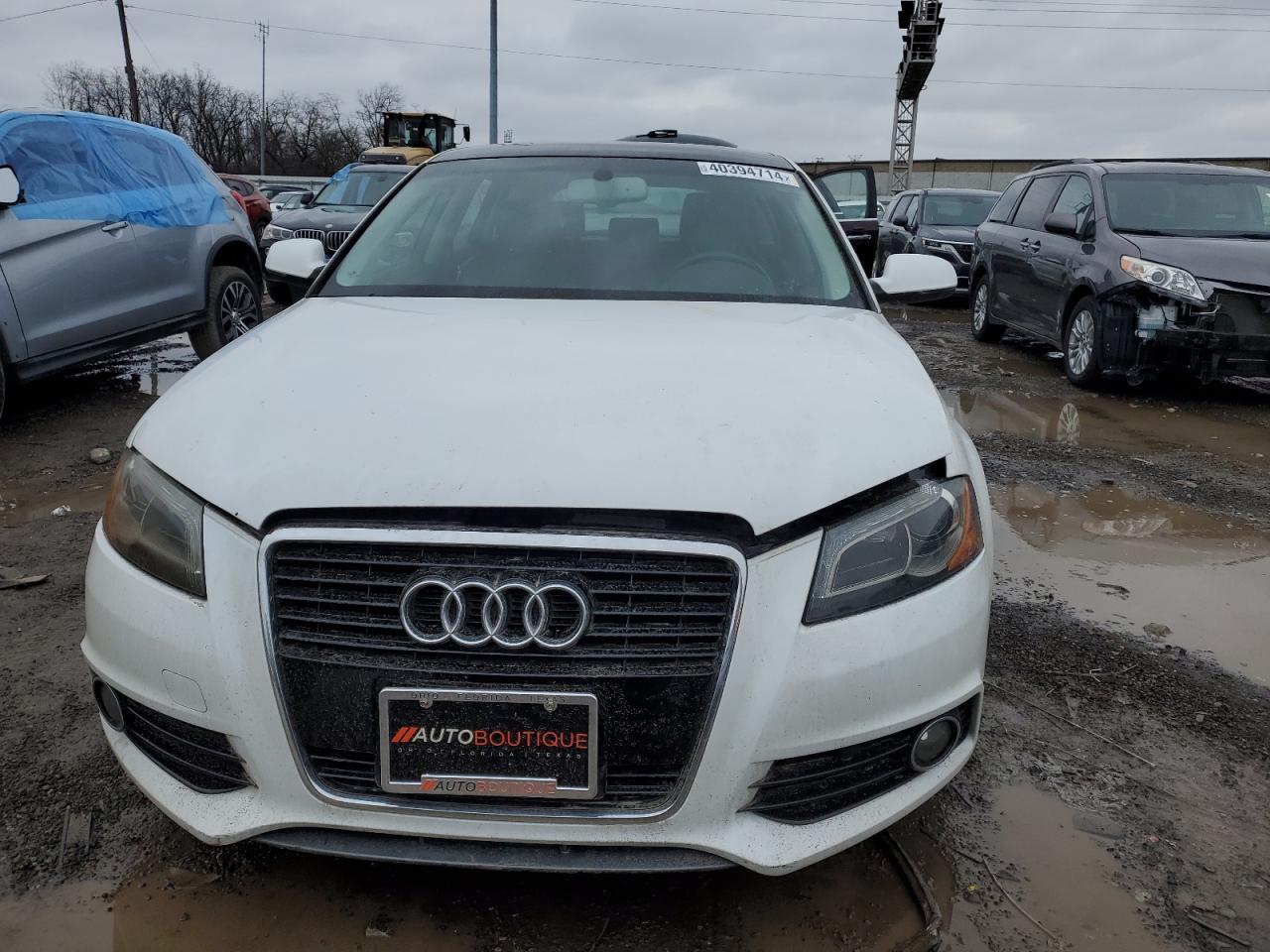 WAUKJAFM9BA028279 2011 Audi A3 Premium Plus