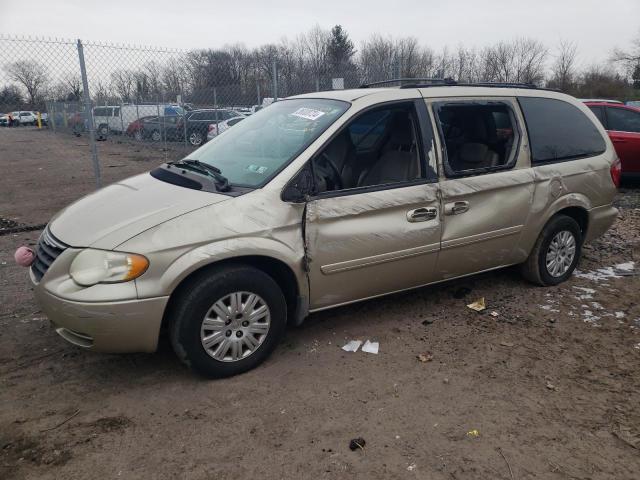 2006 Chrysler Town & Country LX