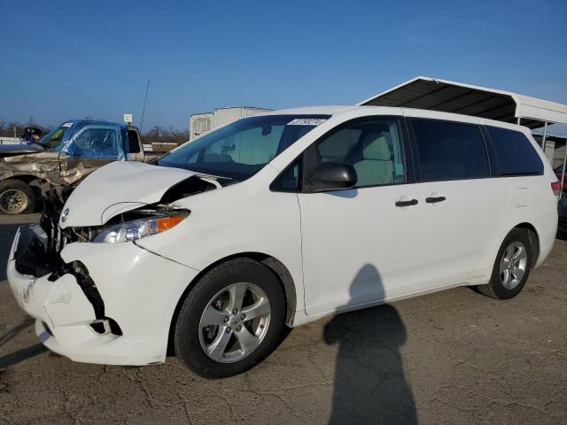 2014 Toyota Sienna 