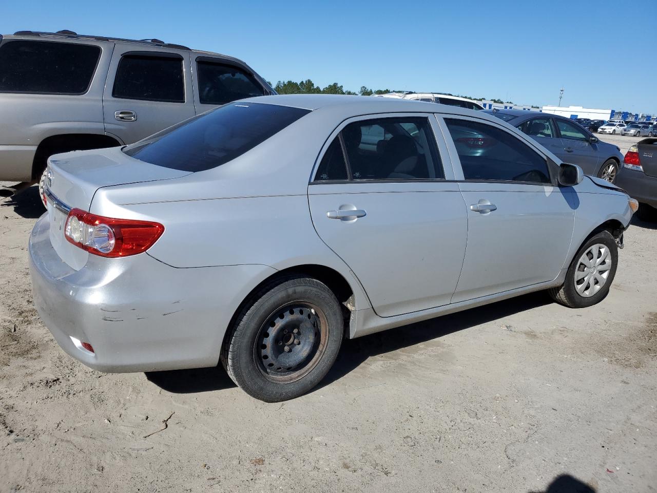 2T1BU4EE7DC002090 2013 Toyota Corolla Base