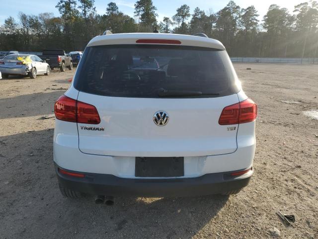 WVGAV7AX2HK011233 | 2017 VOLKSWAGEN TIGUAN S