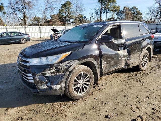 2018 Toyota Highlander SE