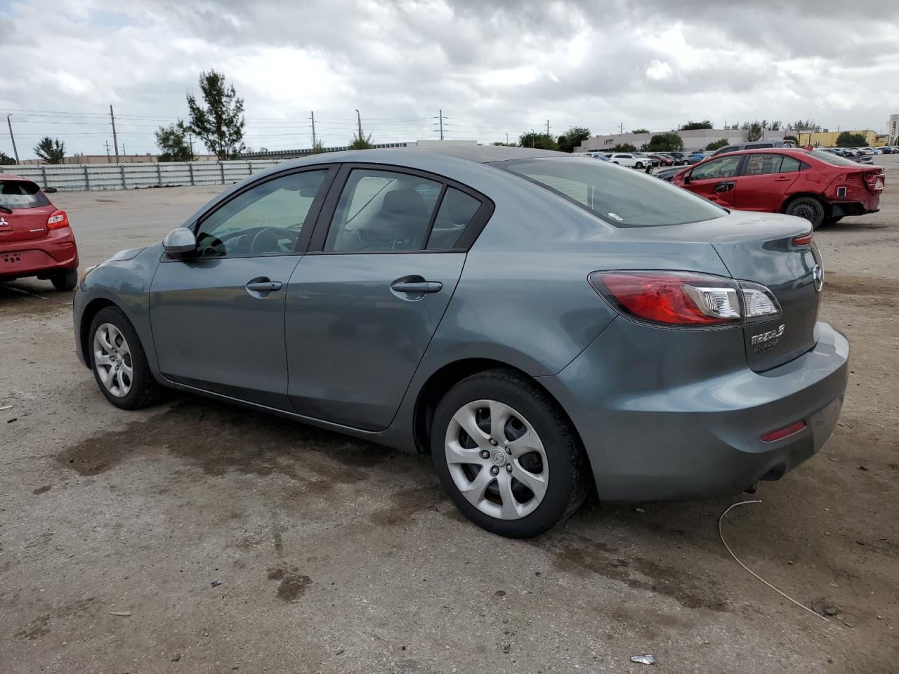 jm1bl1uf1c1652533 JM1BL1UF1C1652533 2012 Mazda 3 I