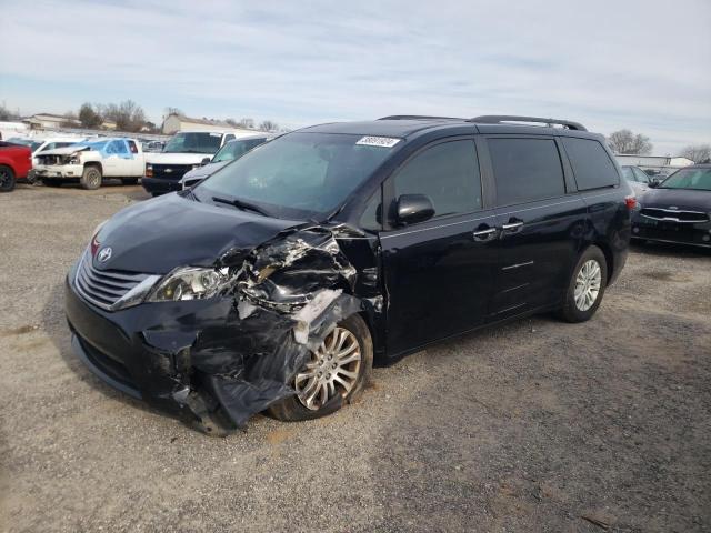 2017 Toyota Sienna XLE