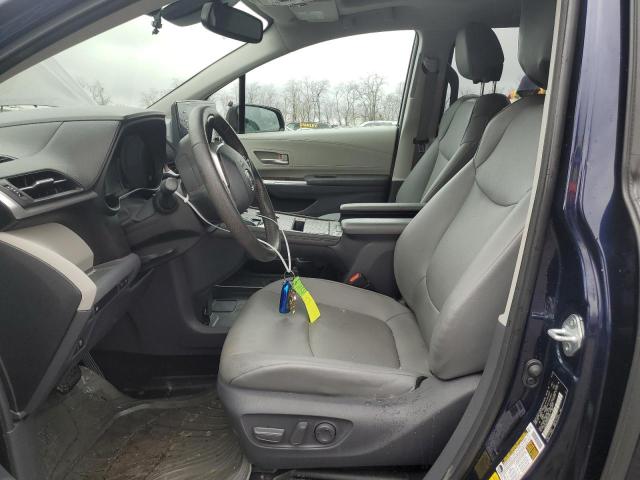 2021 TOYOTA SIENNA XLE - 5TDYRKEC5MS037653