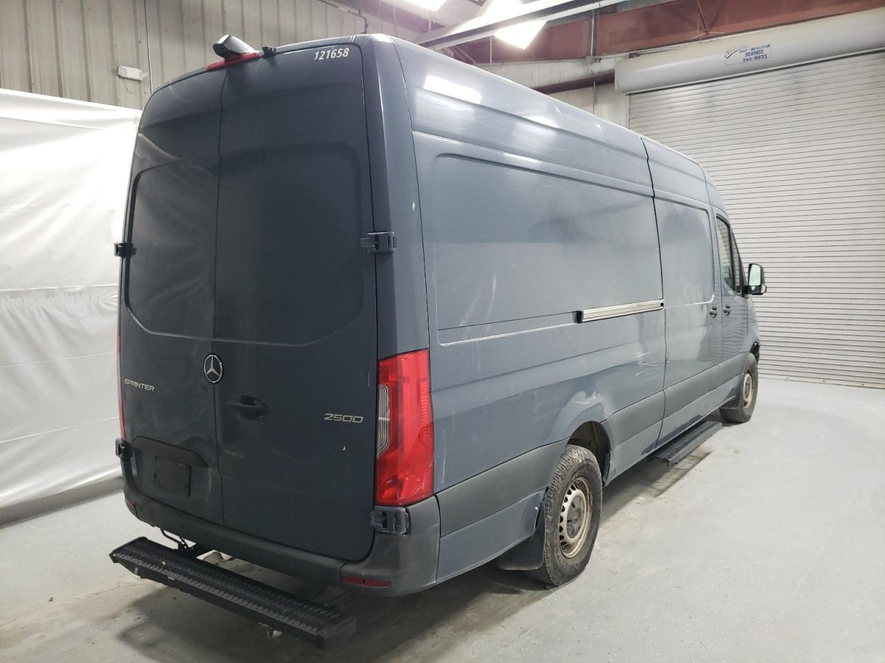 WD4PF1CD3KP135572 2019 Mercedes-Benz Sprinter 2500/3500