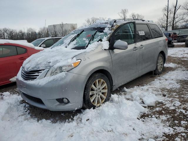 2012 Toyota Sienna XLE