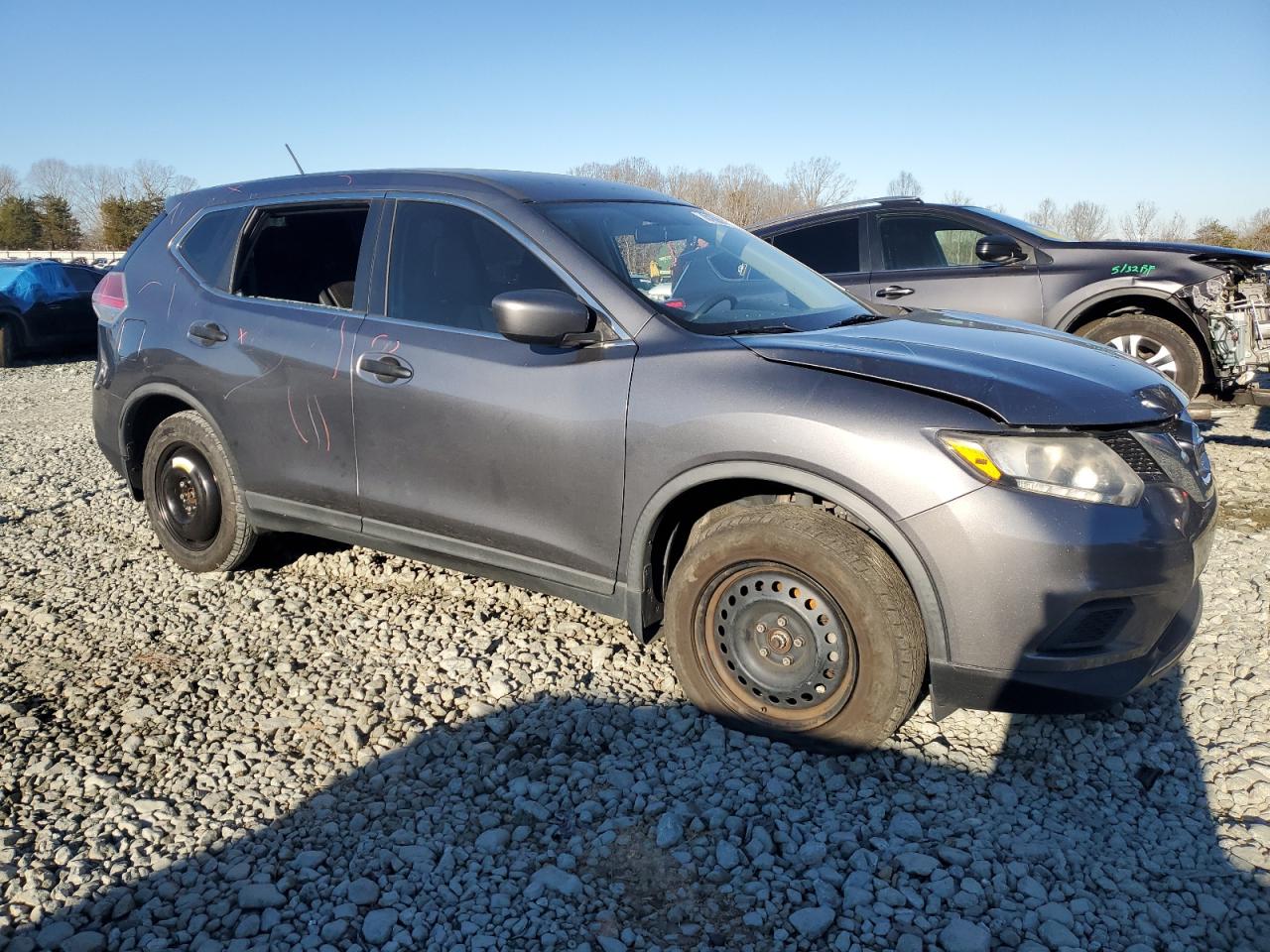 2016 Nissan Rogue S vin: KNMAT2MV2GP660734