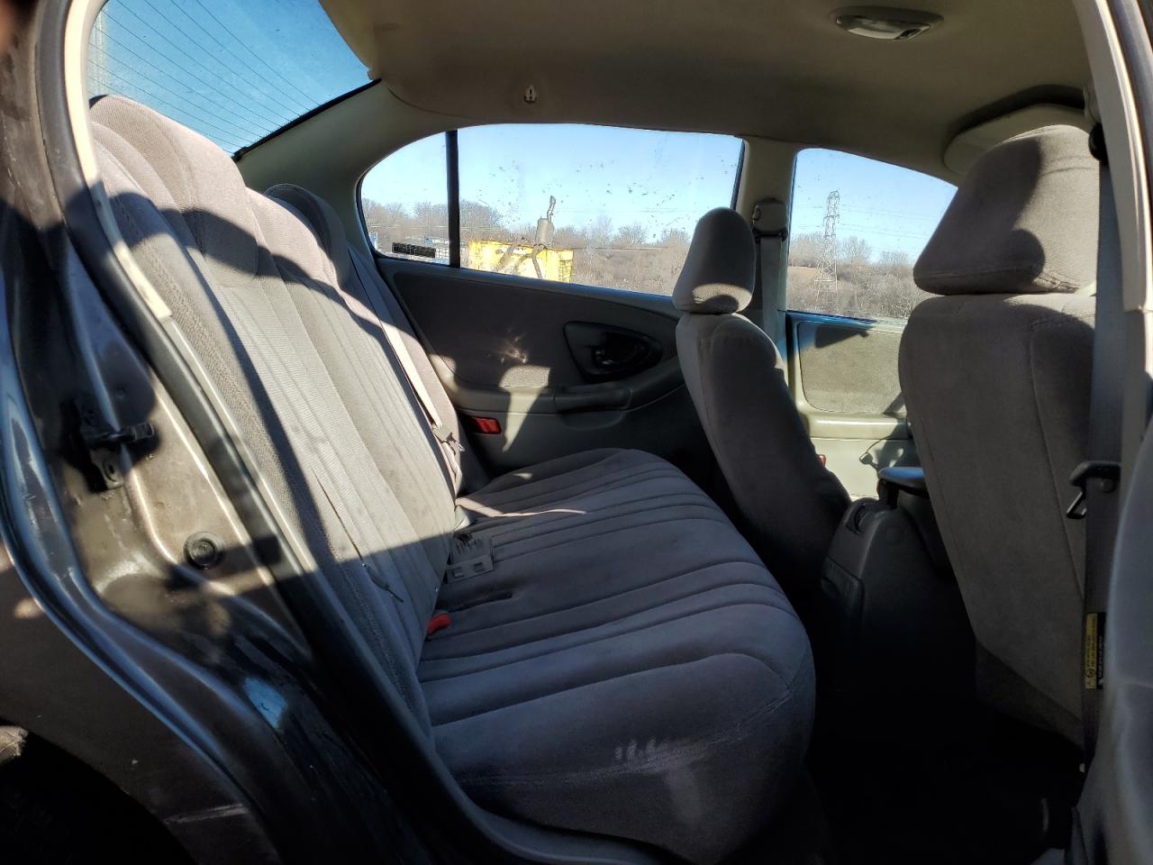 1G1ND52JX2M635387 2002 Chevrolet Malibu