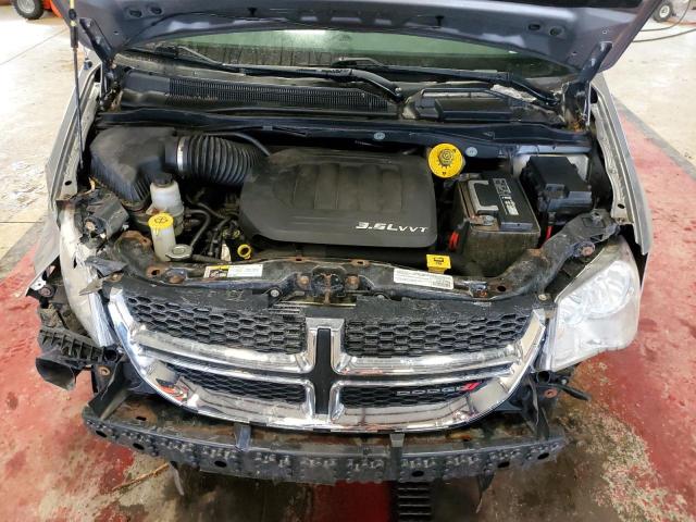 2015 Dodge Caravan - Image 12