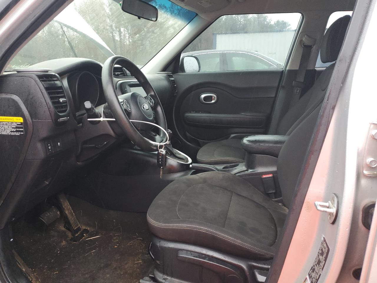 KNDJN2A28J7547639 2018 Kia Soul