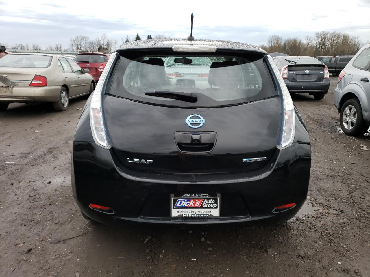 JN1AZ0CP2BT008849 2011 Nissan Leaf Sv