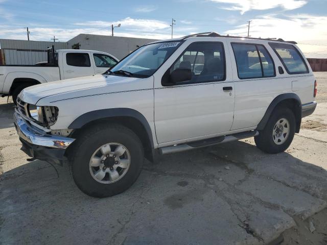 1998 Nissan Pathfinder LE