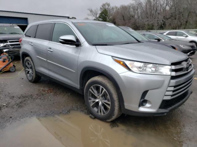 VIN 5TDZZRFHXKS362237 2019 Toyota Highlander, LE no.4