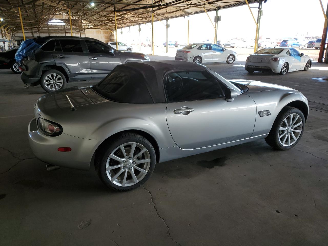 JM1NC25F860120725 2006 Mazda Mx-5 Miata