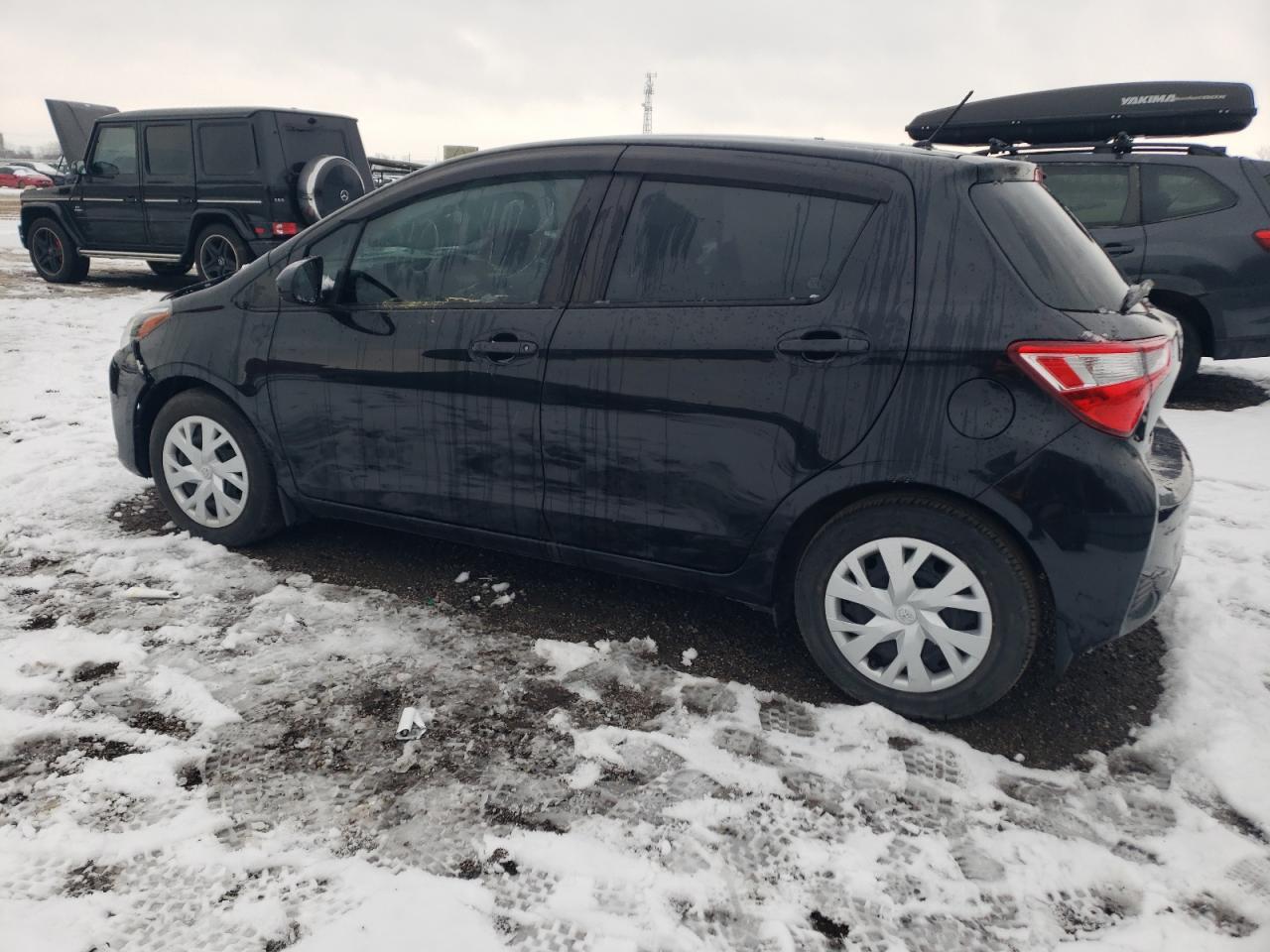 VNKKTUD35KA105469 2019 Toyota Yaris L