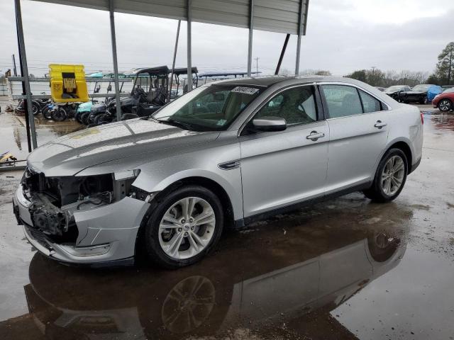 2018 Ford Taurus SEL